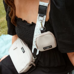 Luxe Dog Walking Bag Bundle - Garden Meadow 19 Luxe Dog Walking Bag Bundle - Garden Meadow -Cocopup London 26 8b2fd84f 43b6 4023 ad4f fc337dcf4c5d