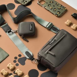 Dog Walking Mocha Bag Bundle - Khaki 11 Dog Walking Mocha Bag Bundle - Khaki -Cocopup London 3 005b82ac ff35 48d6 a0d0 4d66f768462e