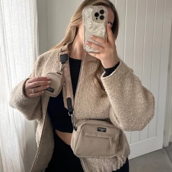 Dog Walking Bag - Caramel Latte -Cocopup London 8 05ca2935 8234 4004 a5d0 b9111cea3f68