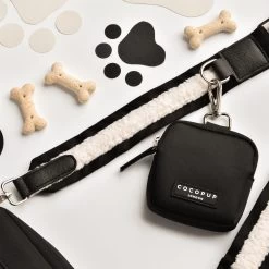 Dog Walking Black Bag Bundle - Black Aviator -Cocopup London DSC 0152 eed71747 81d7 4586 b5c0 ea15d5b8f2a3